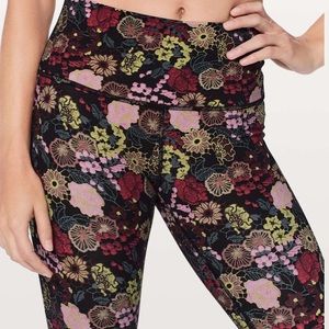 Lululemon Wunder Under HR 28” Luxtreme Tights